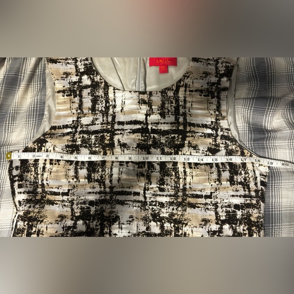 Lavia 18 by  Piazza Sempione dress. - Picture 6 of 8